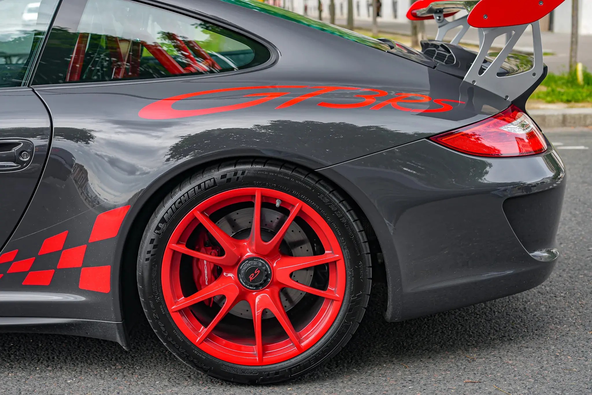 Porsche 997.2 GT3 RS Anthracite et Rouge Mecanicus Paris