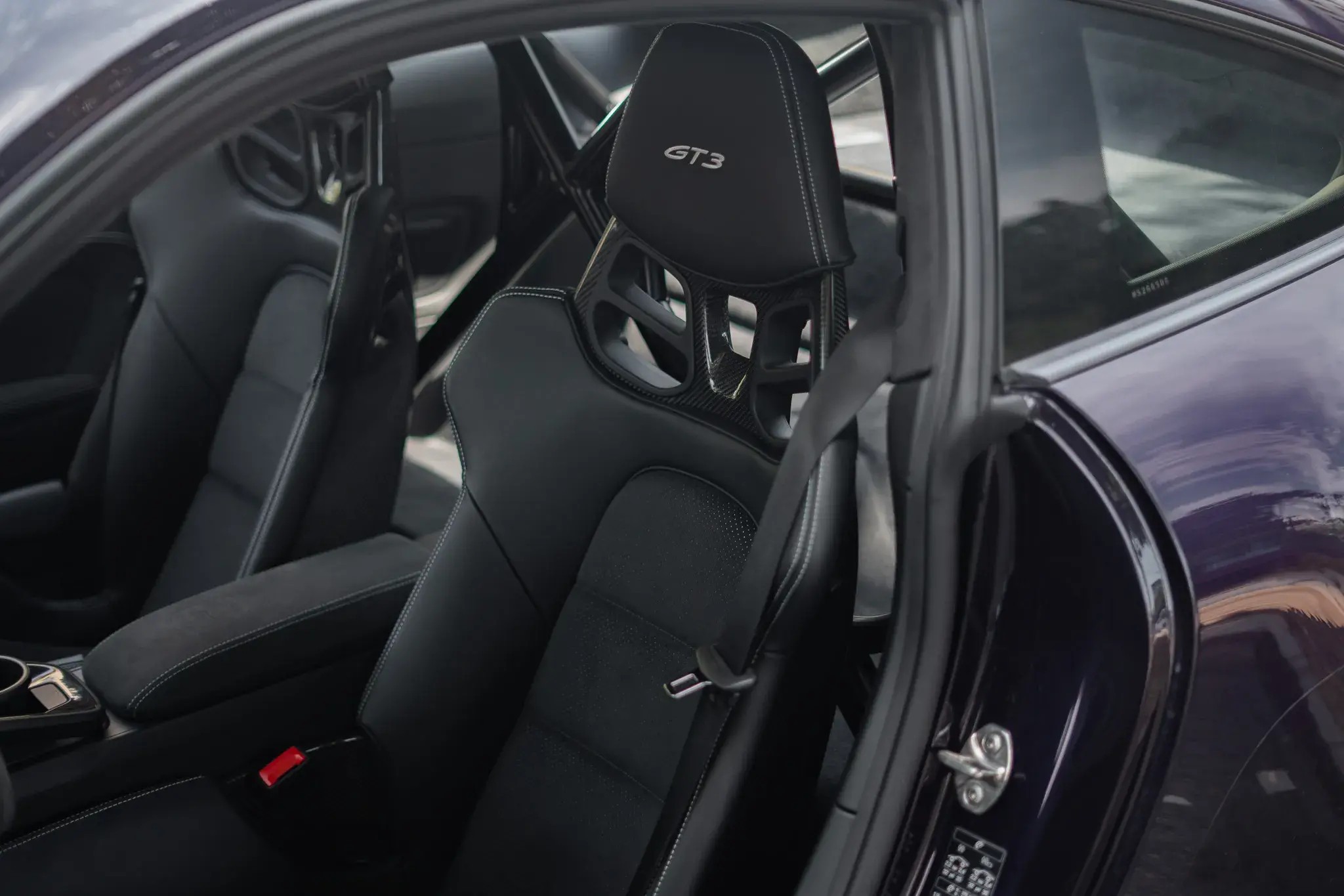 Porsche 992 GT3 Clubsport PTS Viola Metalic Mecanicus Paris