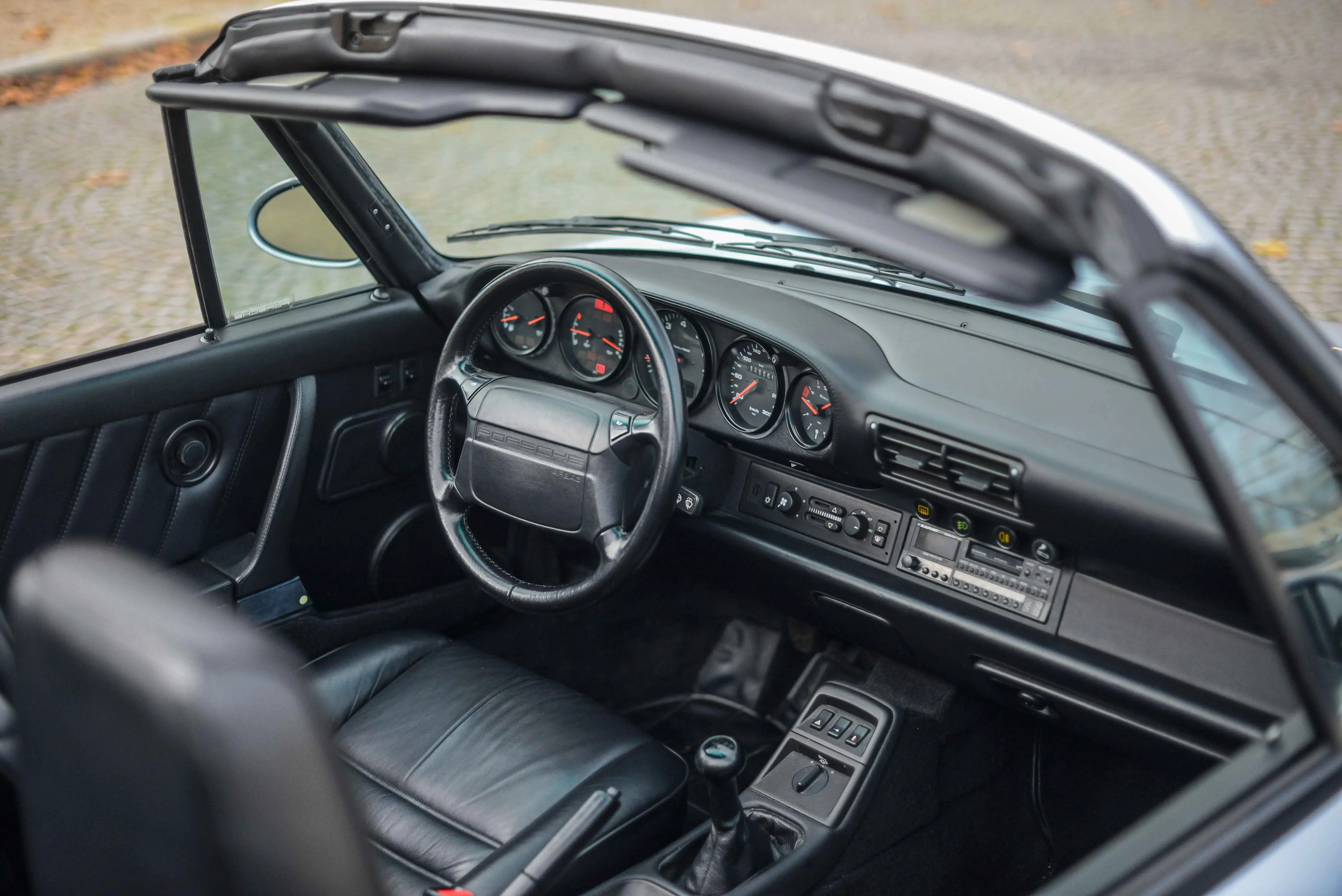 Intérieur Porsche 964 Cabriolet Turbo Look Polarsilver Mecanicus Paris