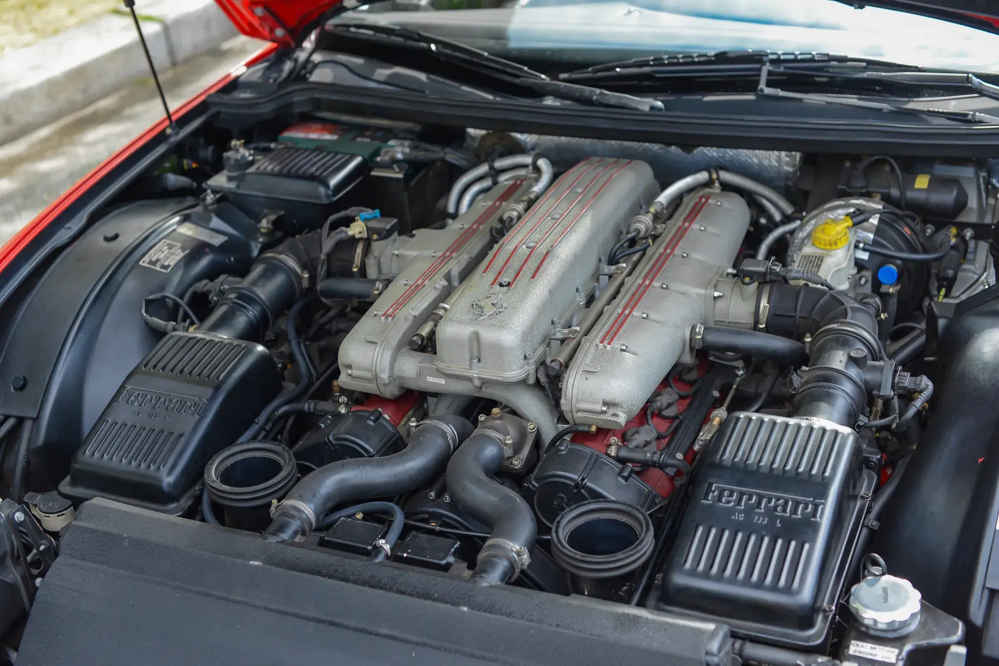 Moteur V12 Ferrari 550 Maranello Roso Corsa Mecanicus Paris