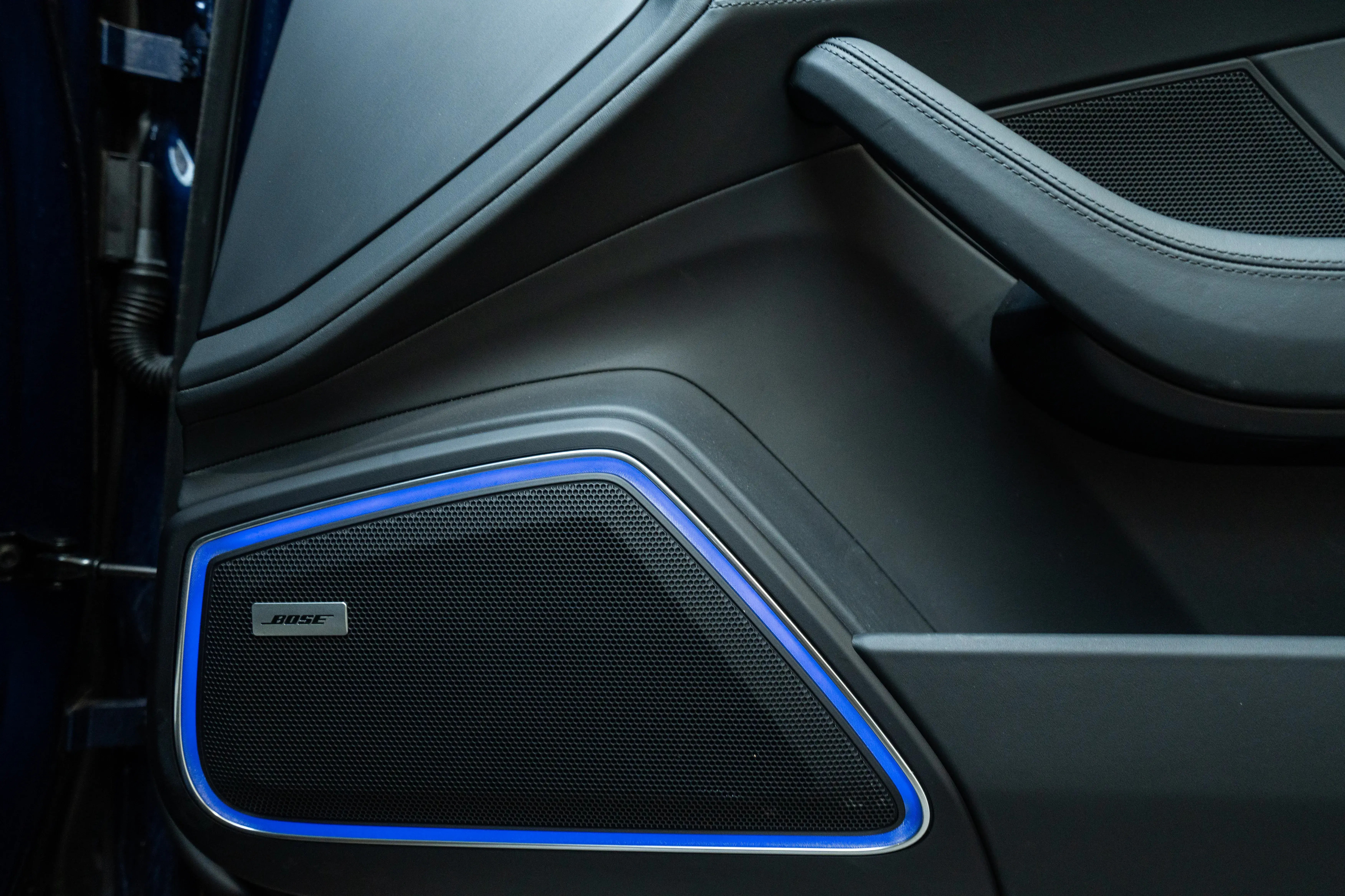 Bose Porsche Panamera Sport Turismo 4s E-hybrid Mecanicus Paris
