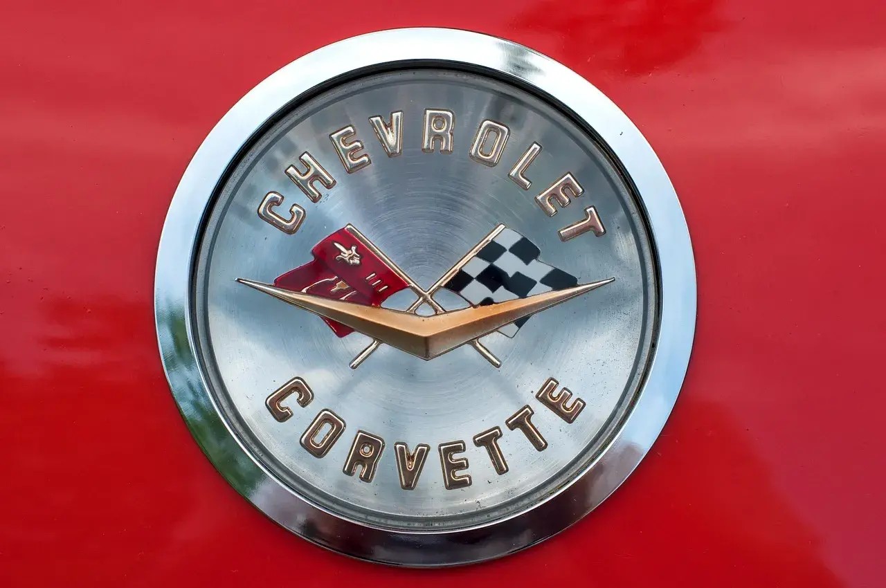 Chevrolet Corvette Logo Mecanicus Paris